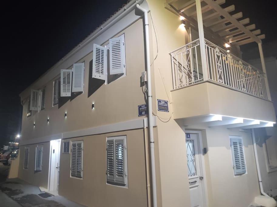 Garitsa Apartments B Corfu  Buitenkant foto